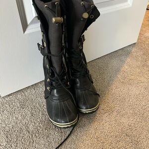Sorel Conquest Carly Boots